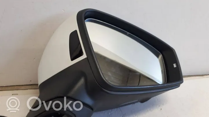 Volkswagen Touareg III Front door electric wing mirror 