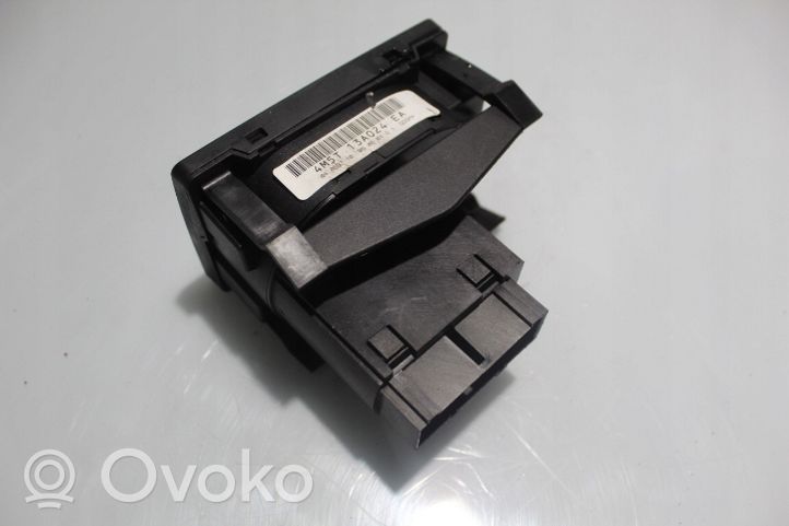 Ford Focus Light switch 4M5T13A024