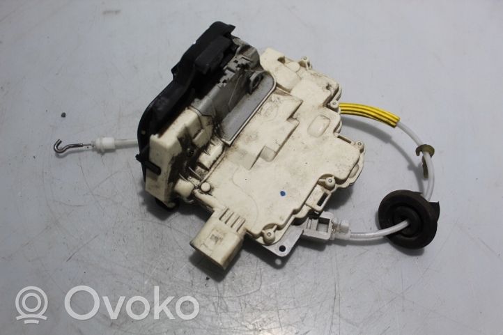 Audi A4 S4 B7 8E 8H Loading door lock 