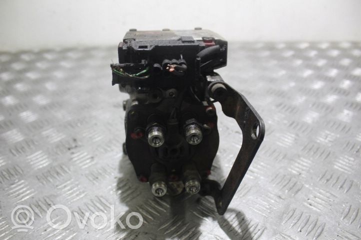 Opel Vectra B Pompe d'injection de carburant à haute pression 90501099