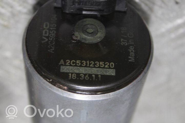 BMW 3 E90 E91 Altra parte del motore A2C59515104