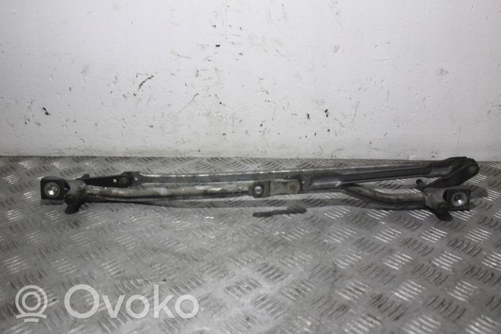 Volvo S60 Front wiper linkage 