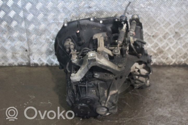 Volvo C30 Mechaninė 5 pavarų dėžė 3M5R7F096