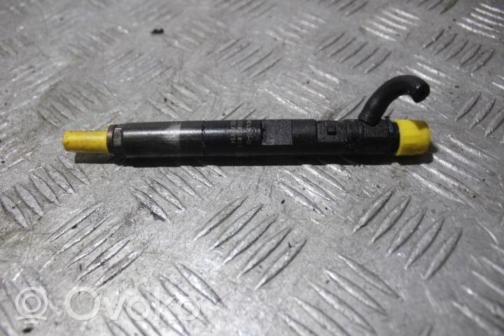 Renault Thalia I Injecteur de carburant EJBR021012