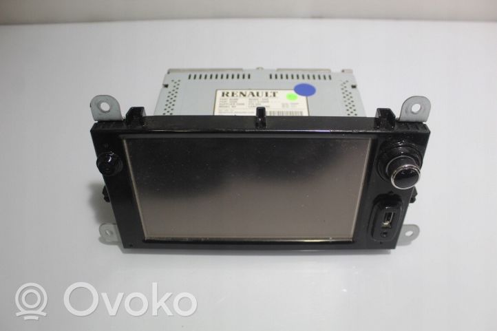 Renault Clio IV Radion/GPS-laitteen pääyksikön kehys 281151484R