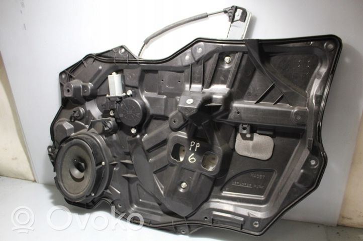 Mazda 3 II Meccanismo di sollevamento del finestrino anteriore senza motorino 