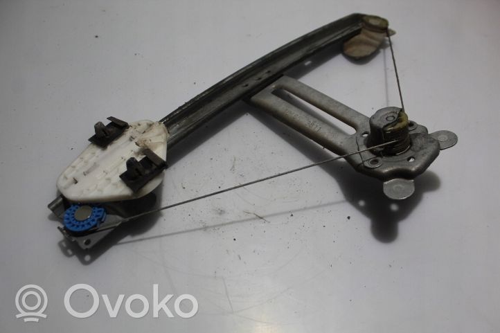 Dacia Logan I Rear window lifting mechanism without motor 