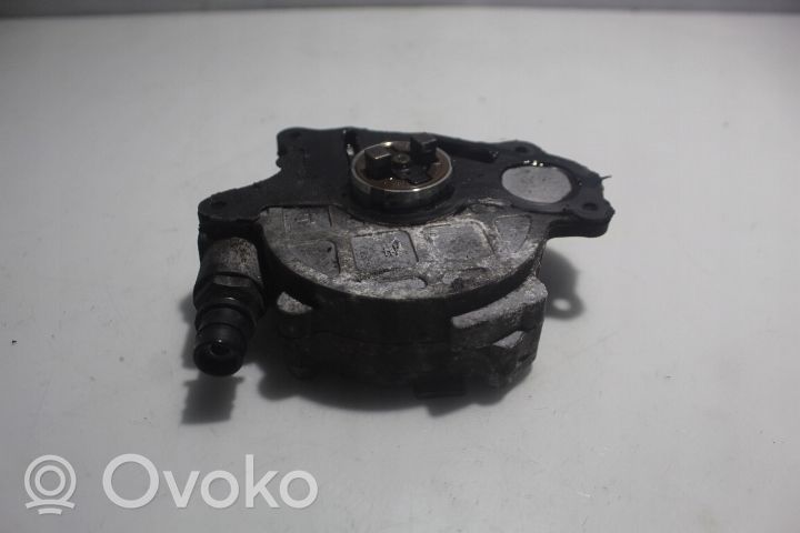 Volkswagen Caddy Vacuum pump 