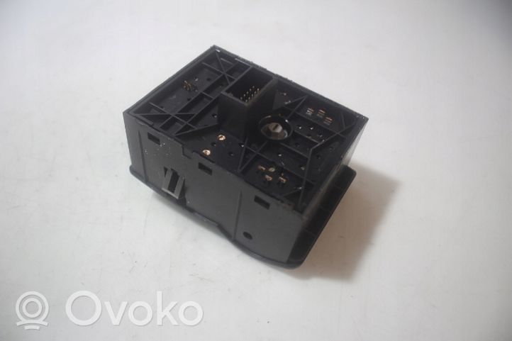 Opel Tigra B Light switch 