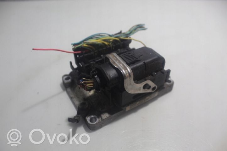 Opel Tigra B Komputer / Sterownik ECU silnika 