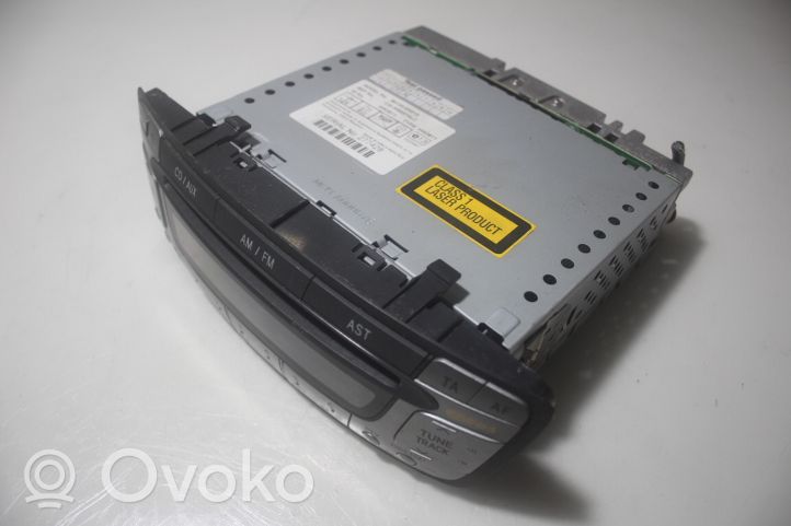 Toyota Aygo AB10 Konsola środkowa / Radio / GPS CQ-MS0570LC