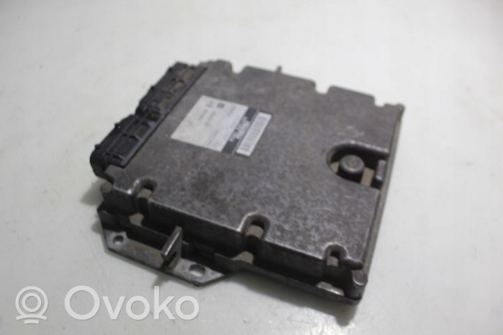 Opel Signum Блок управления двигателем ECU 275800-2254