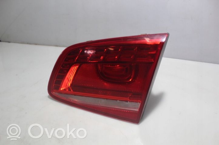 Volkswagen PASSAT B7 USA Lampa tylna 