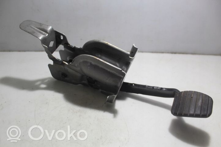 Dacia Dokker Clutch pedal 