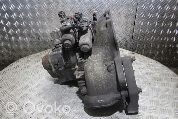 Opel Corsa C Automaattinen vaihdelaatikko F13C133