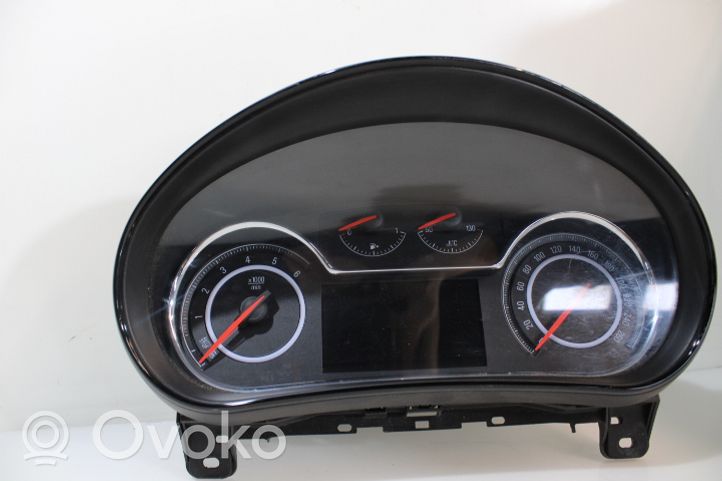 Opel Insignia A Clock 