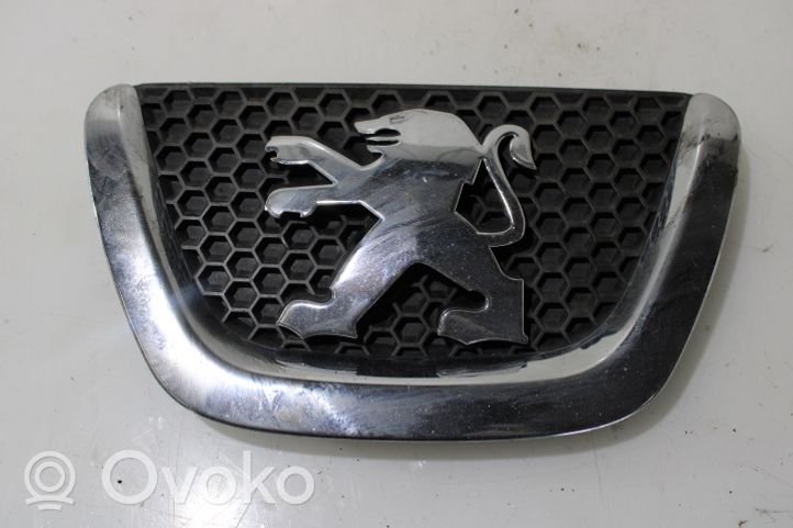 Peugeot 307 Grille de calandre avant 