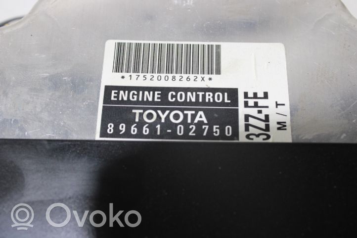 Toyota Corolla Verso E121 Komputer / Sterownik ECU silnika 