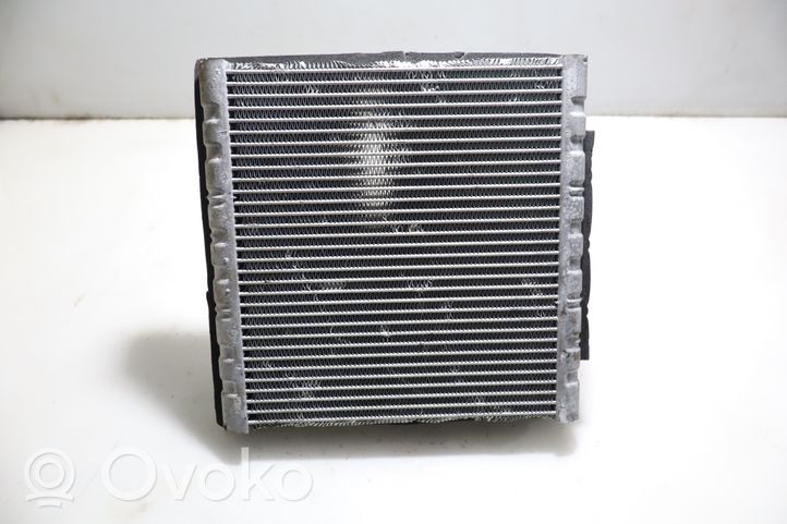 Skoda Fabia Mk3 (NJ) Ilmastointilaitteen sisälauhdutin (A/C) 