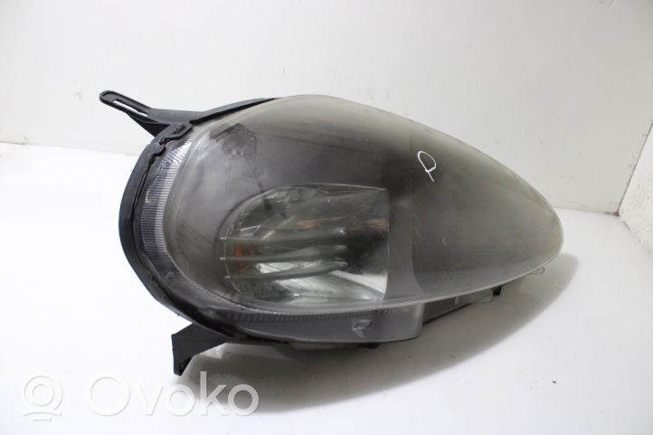 Fiat Grande Punto Lampa przednia 