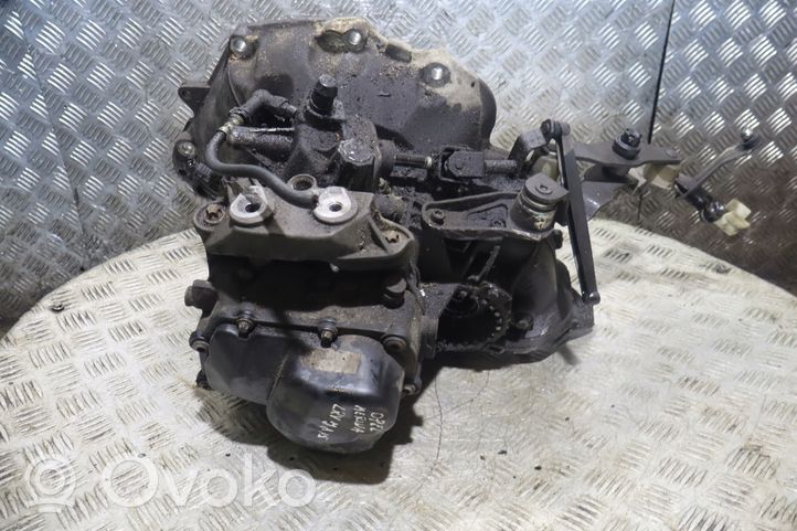 Opel Meriva B Manual 5 speed gearbox 55655177