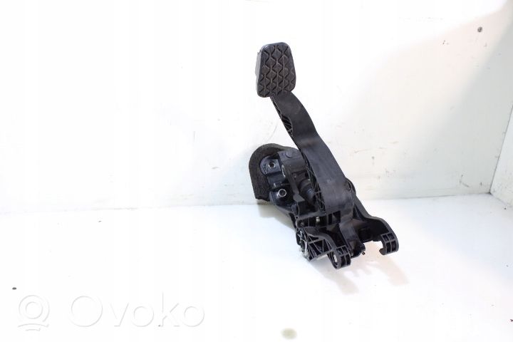 Ford B-MAX Clutch pedal 