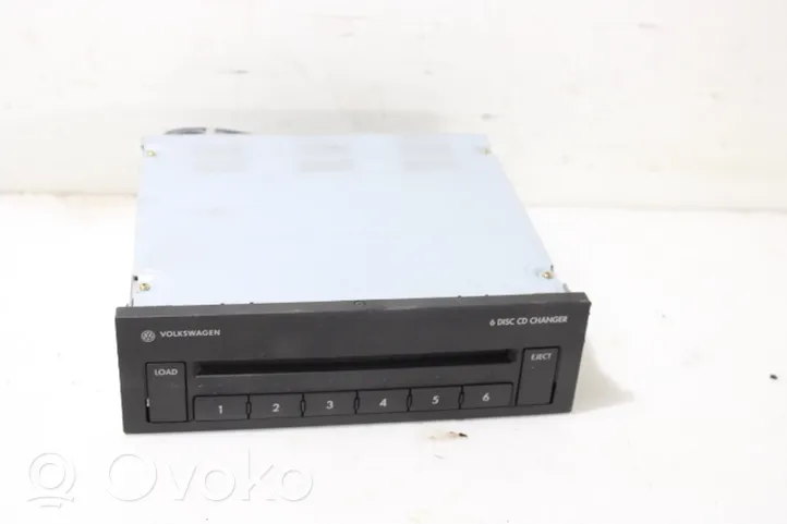 Volkswagen Phaeton CD/DVD changer 