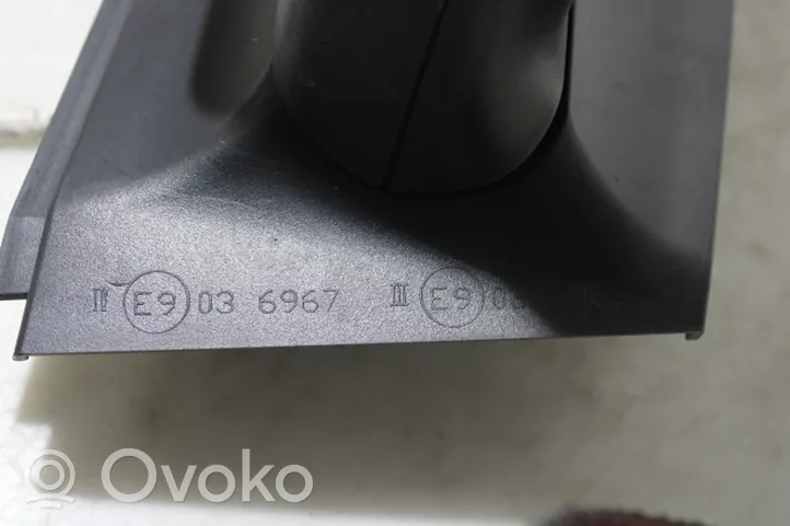 Volkswagen Crafter Etuoven sähköinen sivupeili 