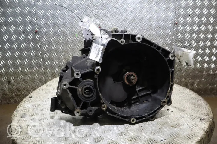 Opel Vectra C Mechaninė 6 pavarų dėžė 55350375