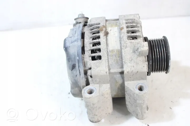 Toyota Avensis Verso Generatore/alternatore 104210-1882