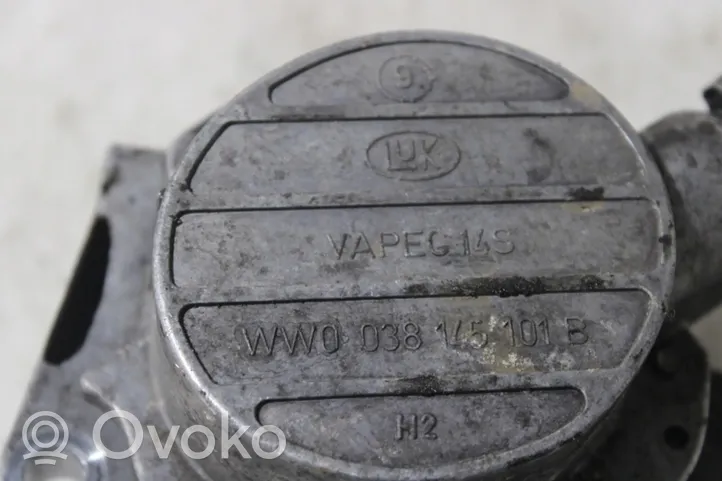 Volkswagen Golf IV Vakuumo pompa 