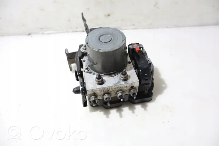 Skoda Fabia Mk3 (NJ) ABS Pump 