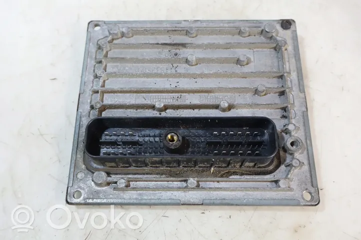 Ford Focus Unidad de control/módulo ECU del motor S118944202B