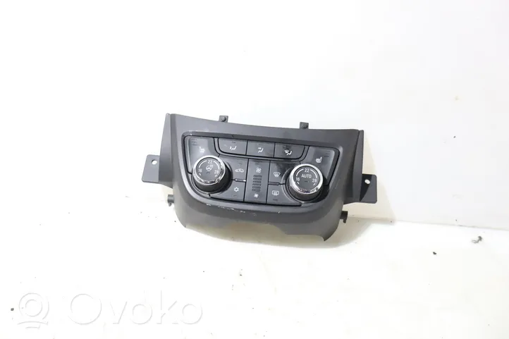 Opel Zafira C Interior fan control switch 