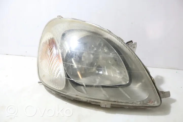 Toyota Yaris Verso Lampa przednia 