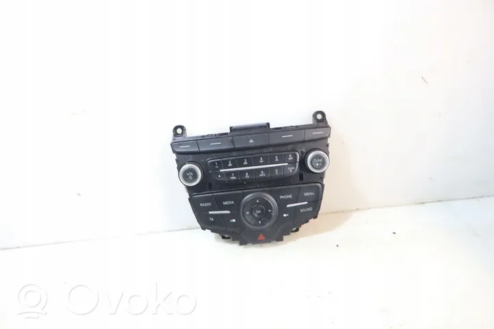 Ford Focus C-MAX Controllo multimediale autoradio 