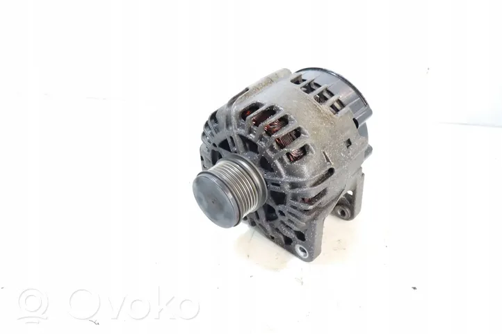 Renault Fluence Alternator 2606272B