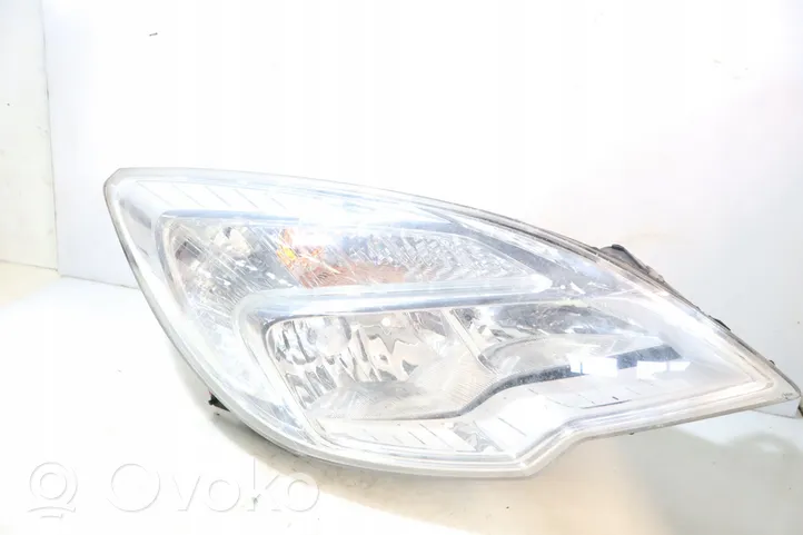 Opel Meriva B Lampa przednia VP9PMX-13005