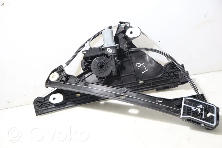 Peugeot 208 Front window lifting mechanism without motor 