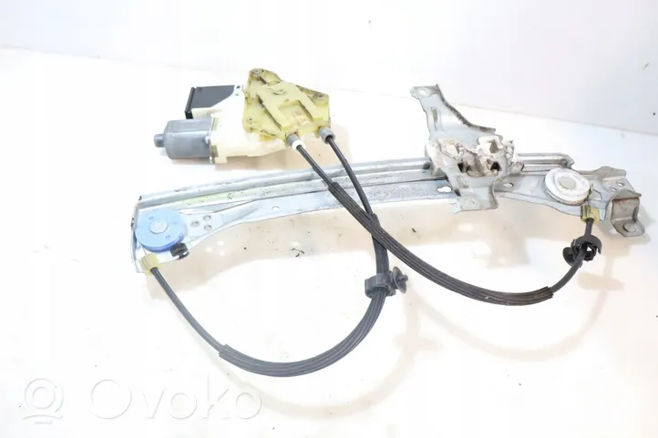 Renault Megane III Rear window lifting mechanism without motor 827300003R