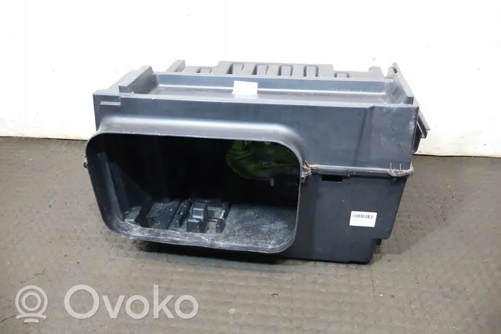 DAF 55 - 66 Glove box 