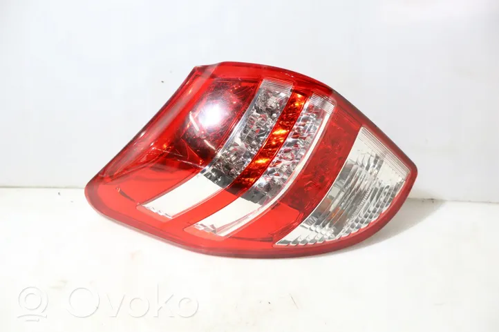 Toyota RAV 4 (XA30) Lampa tylna 