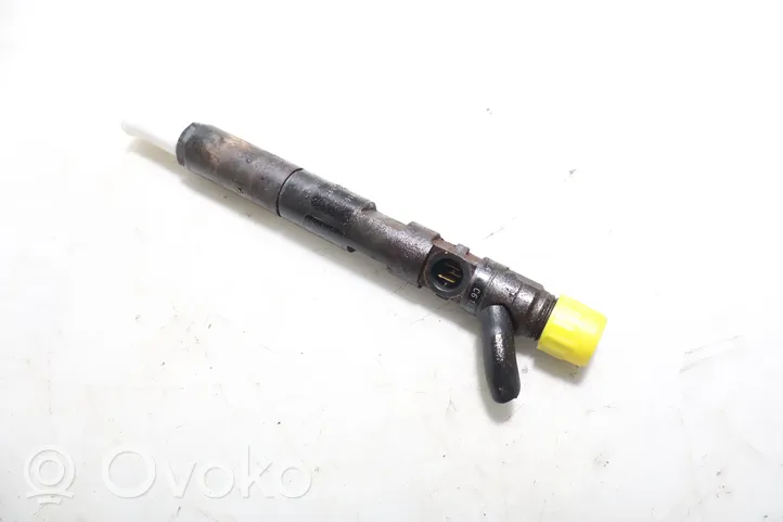 Renault Clio III Injecteur de carburant EJBR05102D