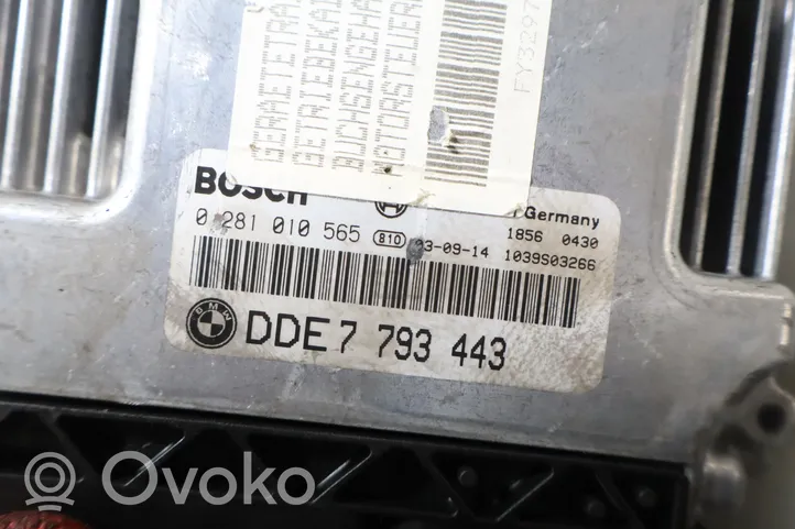 BMW 3 E46 Engine control unit/module ECU 0281010565