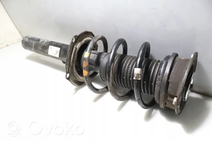 Skoda Kodiaq Front shock absorber with coil spring 