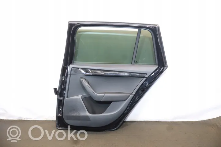 Skoda Octavia Mk3 (5E) Rear door 