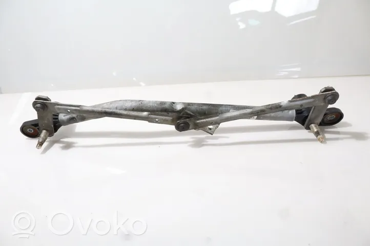 Alfa Romeo 159 Front wiper linkage 