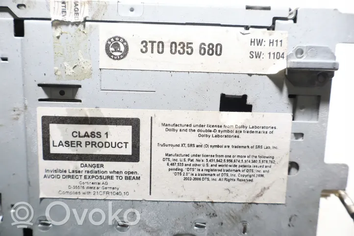 Skoda Octavia Mk2 (1Z) Panel / Radioodtwarzacz CD/DVD/GPS 