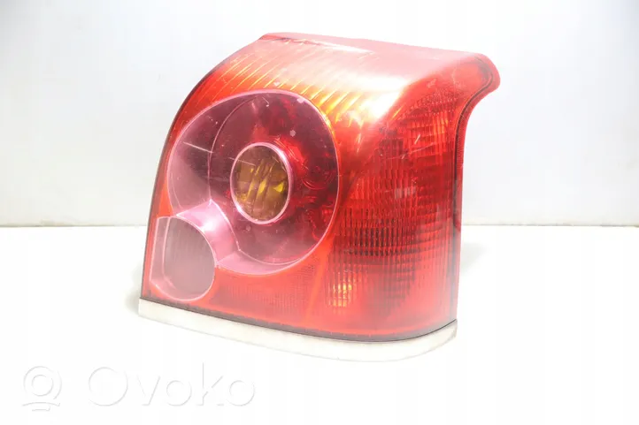 Toyota Avensis Verso Lampa tylna 