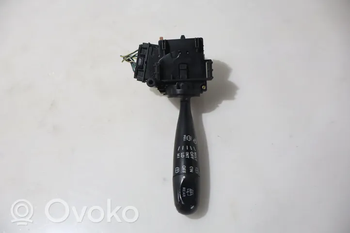 Toyota Yaris Light switch 